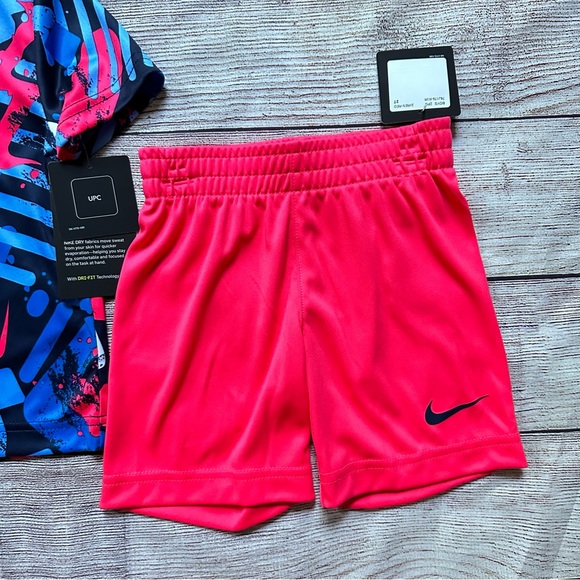 Nike Dri-Fit 2 Piece T-Shirt & Shot Set NEW - Picture 3 of 6